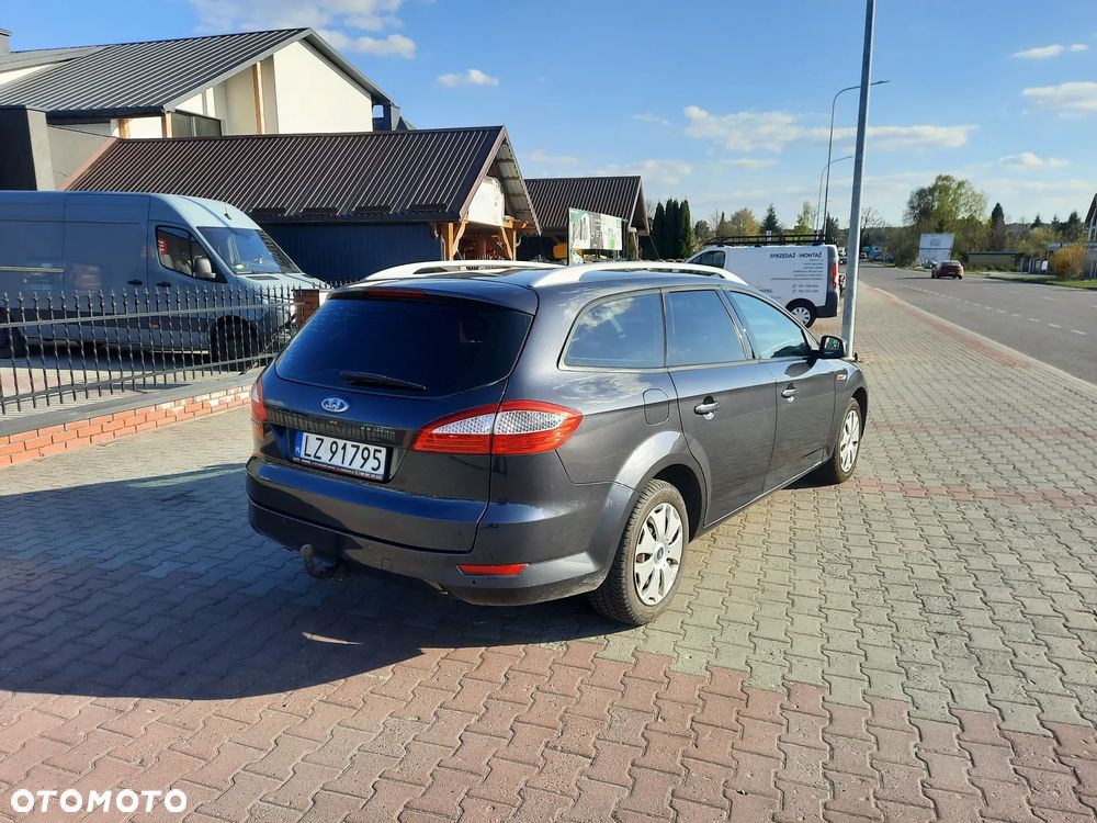 Ford Mondeo 2.0 Champions Edition - 6