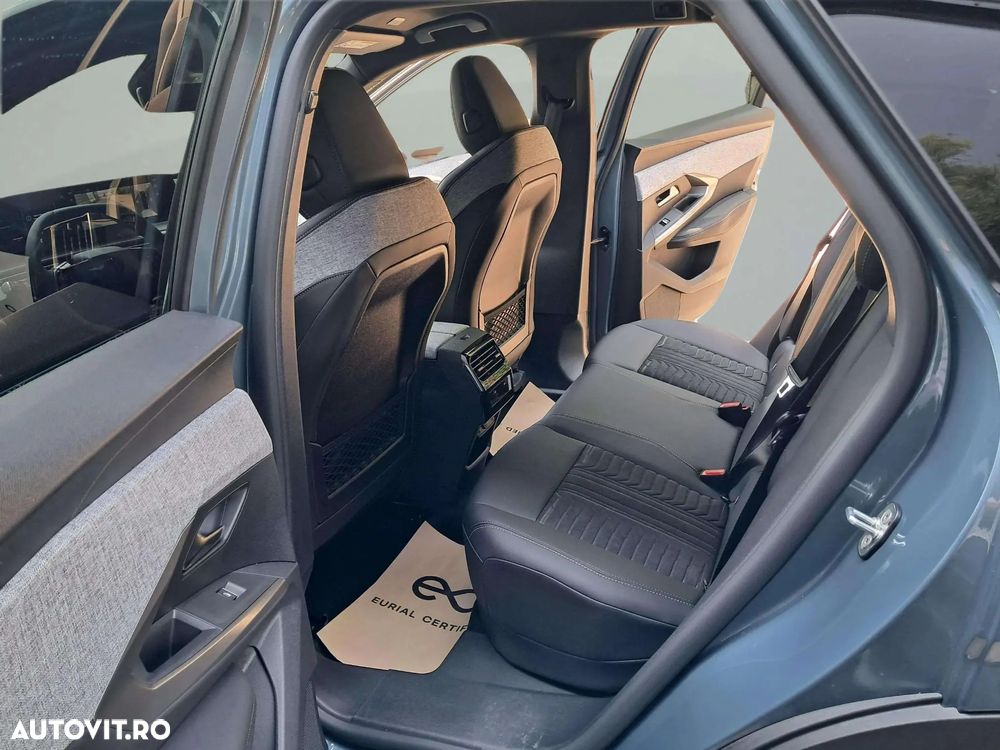 Peugeot 3008 1.2 PureTech 130 EAT8 GT - 7