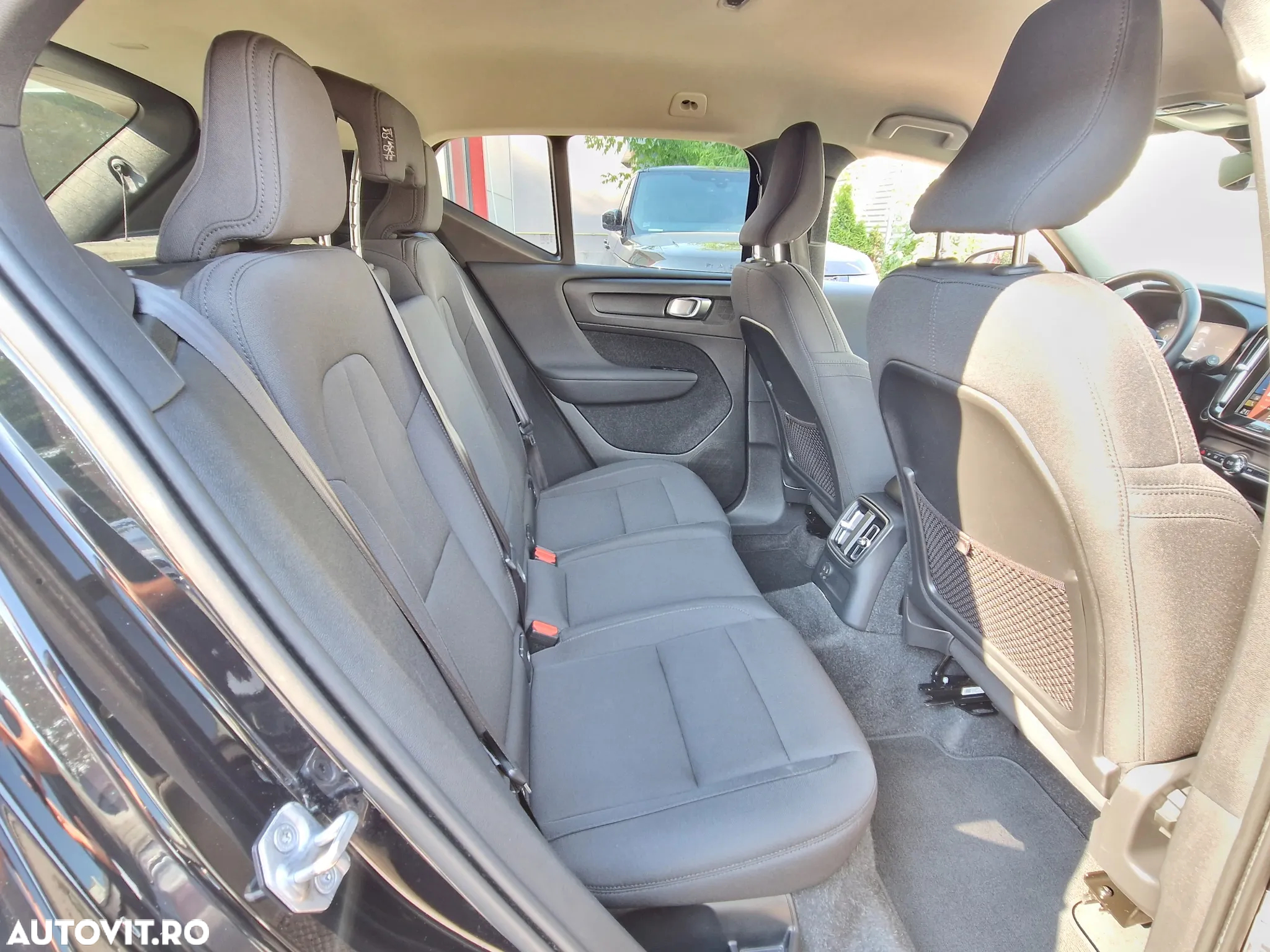 Volvo XC 40 Recharge T5 Twin Engine AT7 Inscription Expression - 12
