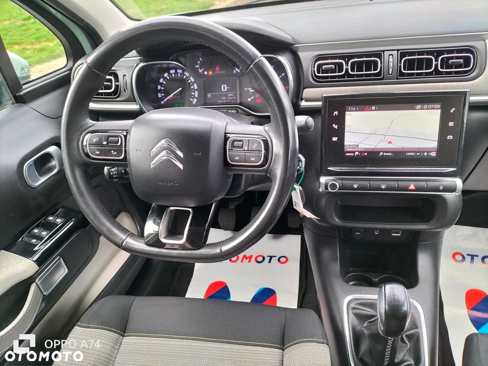 Citroën C3 Pure Tech 82 SHINE - 8