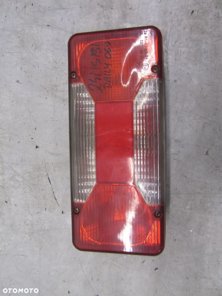 iveco daily 06->lampa tył rama - 1