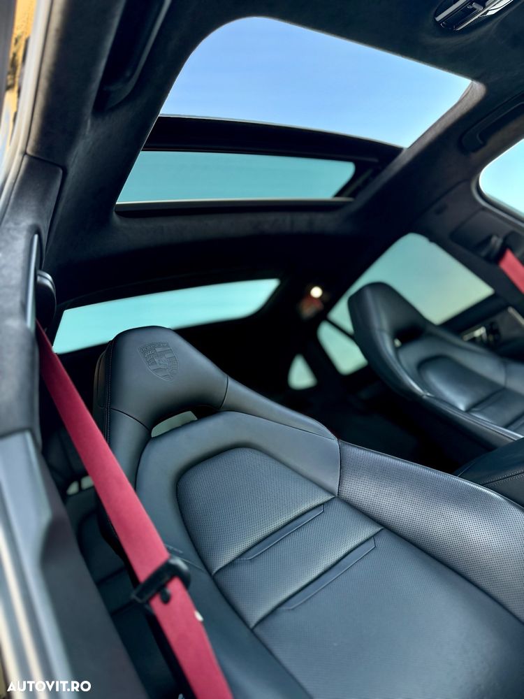 Porsche Panamera Turbo - 6