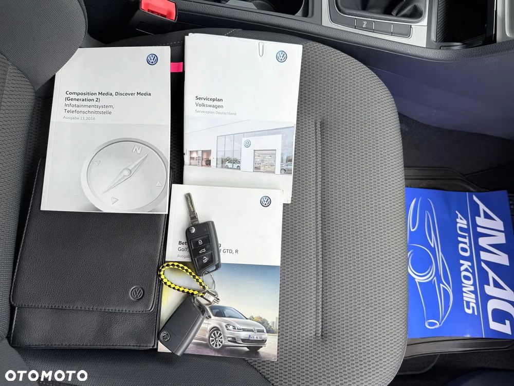 Volkswagen Golf 1.2 TSI BlueMotion Technology Comfortline - 27