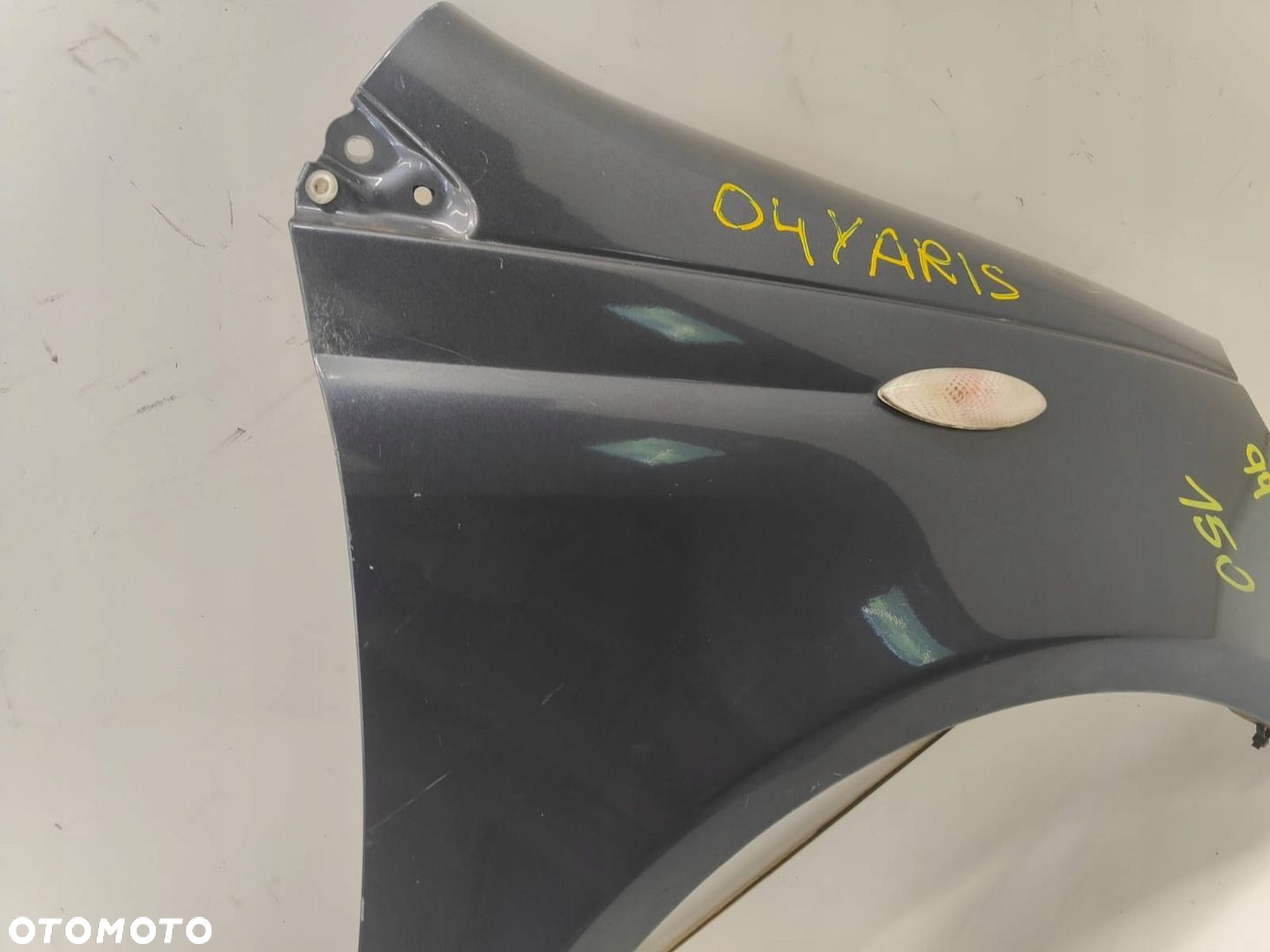 Toyota yaris I 99-05 BŁOTNIK PRAWY PRZÓD PRZEDNI - 3
