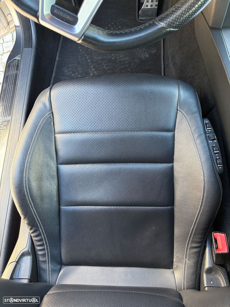 Mercedes-Benz E 220 - 19
