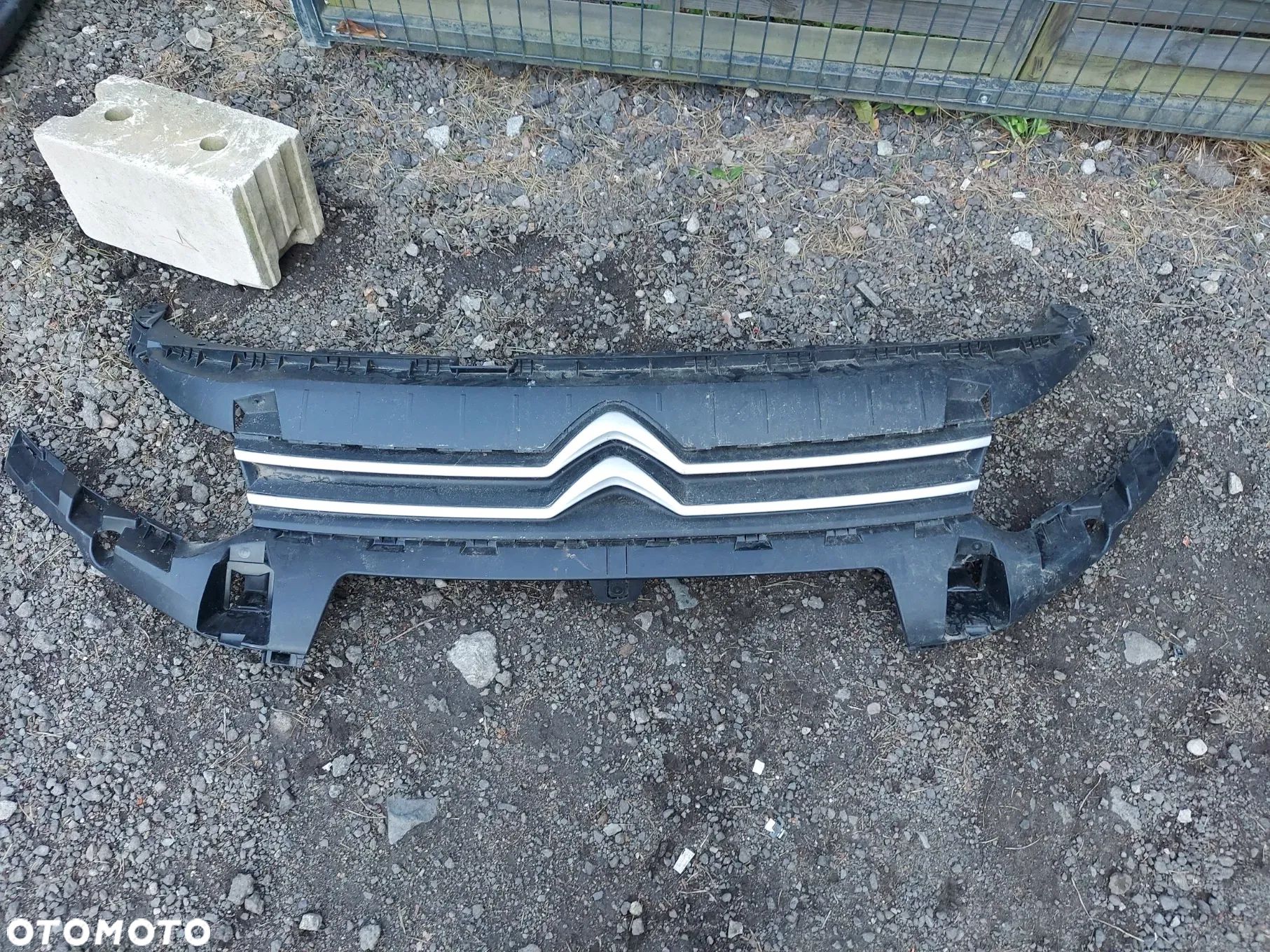 Citroen berlingo IV grill ciężarowy - 1