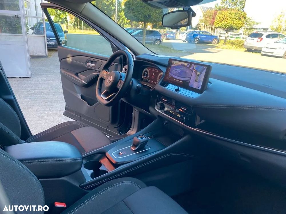 Nissan Qashqai 1.3 DIG-T MHEV Xtronic Premiere Edition - 8