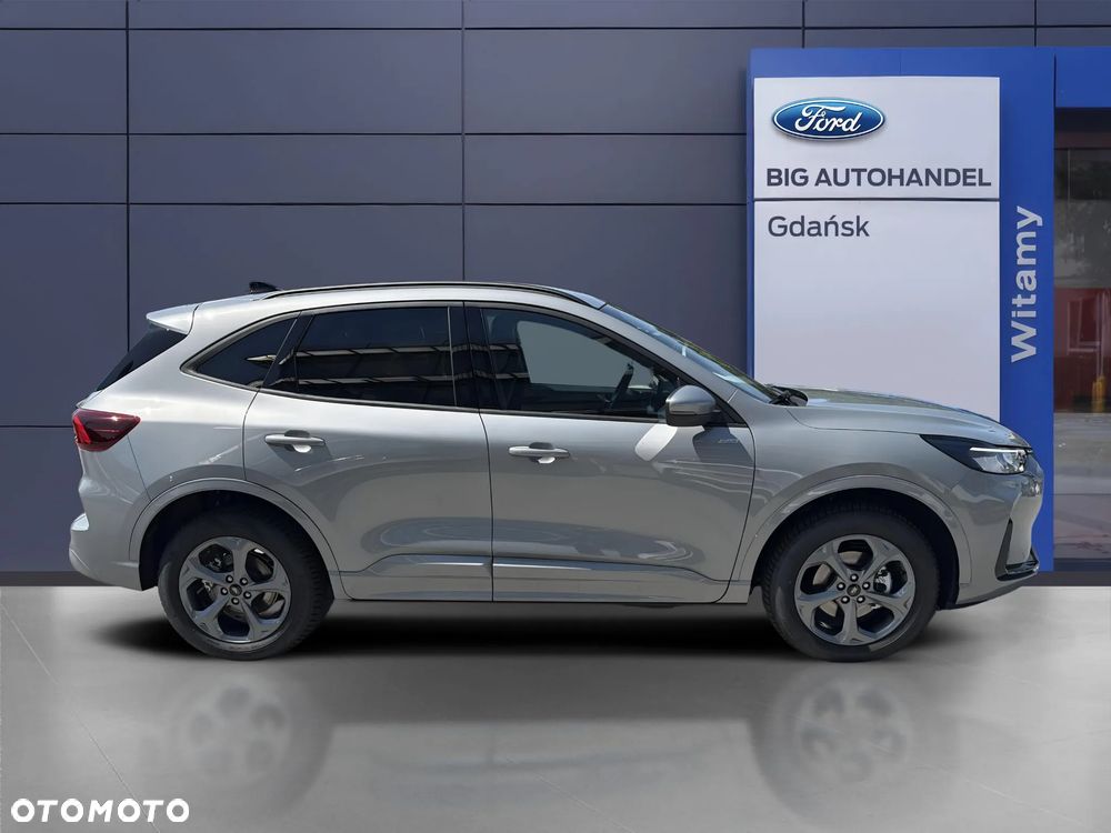 Ford Kuga 2.5 Duratec PHEV ST-LINE - 6