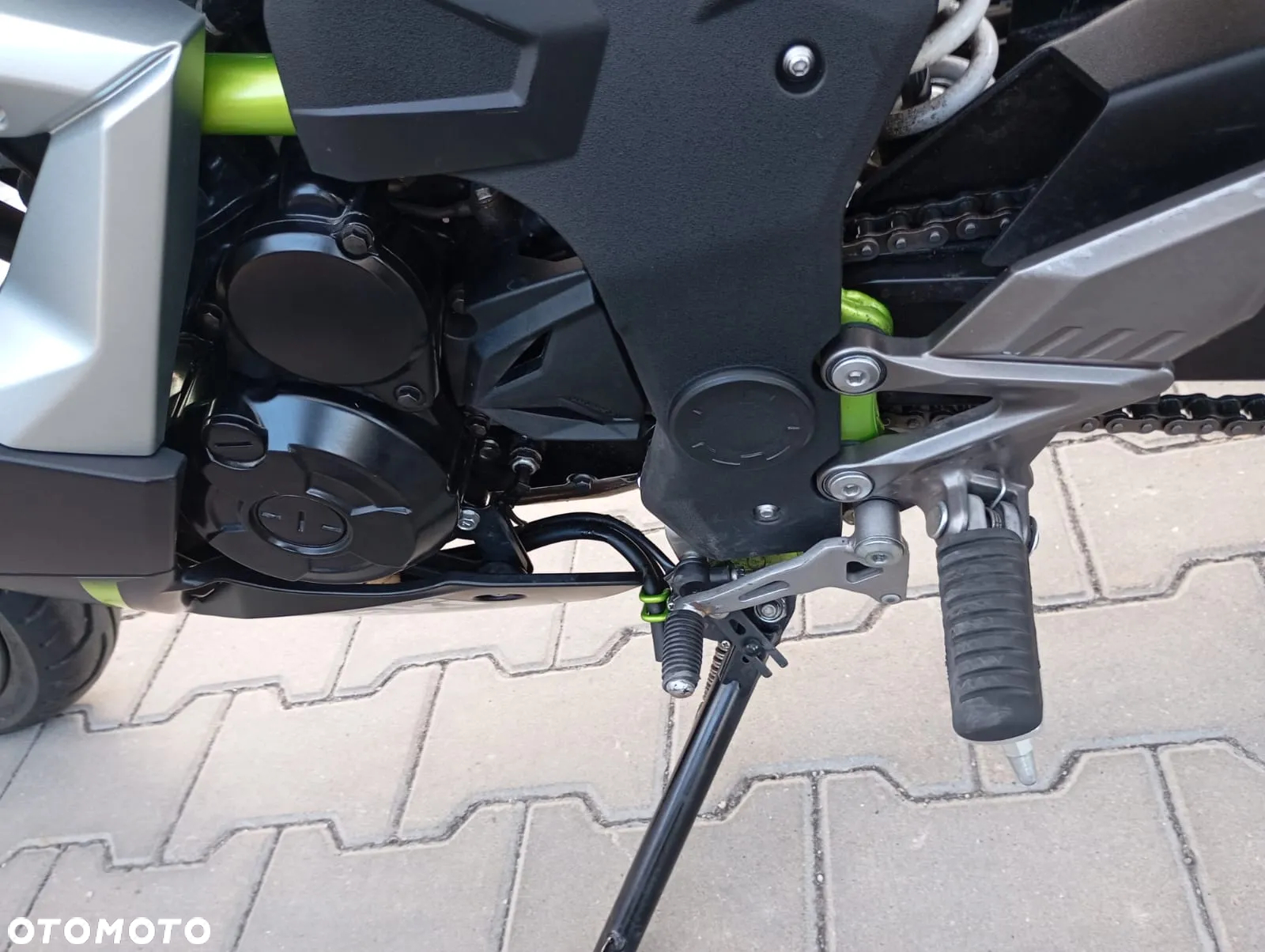 Kawasaki Ninja - 8