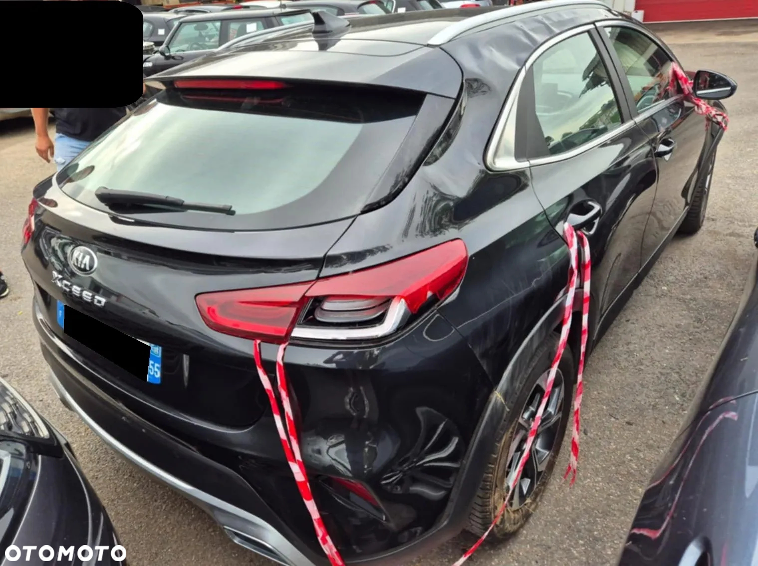 Kia XCeed 1.6 CRDi PLATINUM EDITION - 3