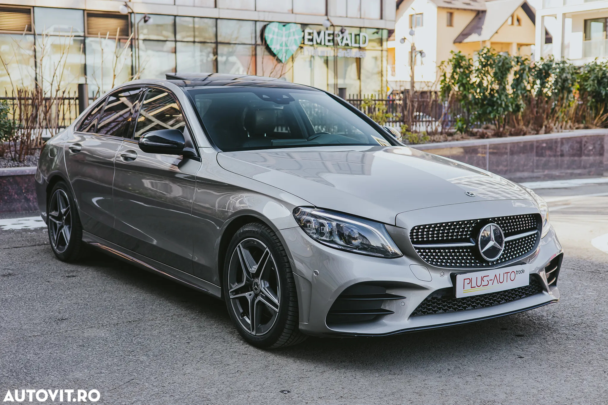 Mercedes-Benz C 300 9G-TRONIC AMG Line - 3