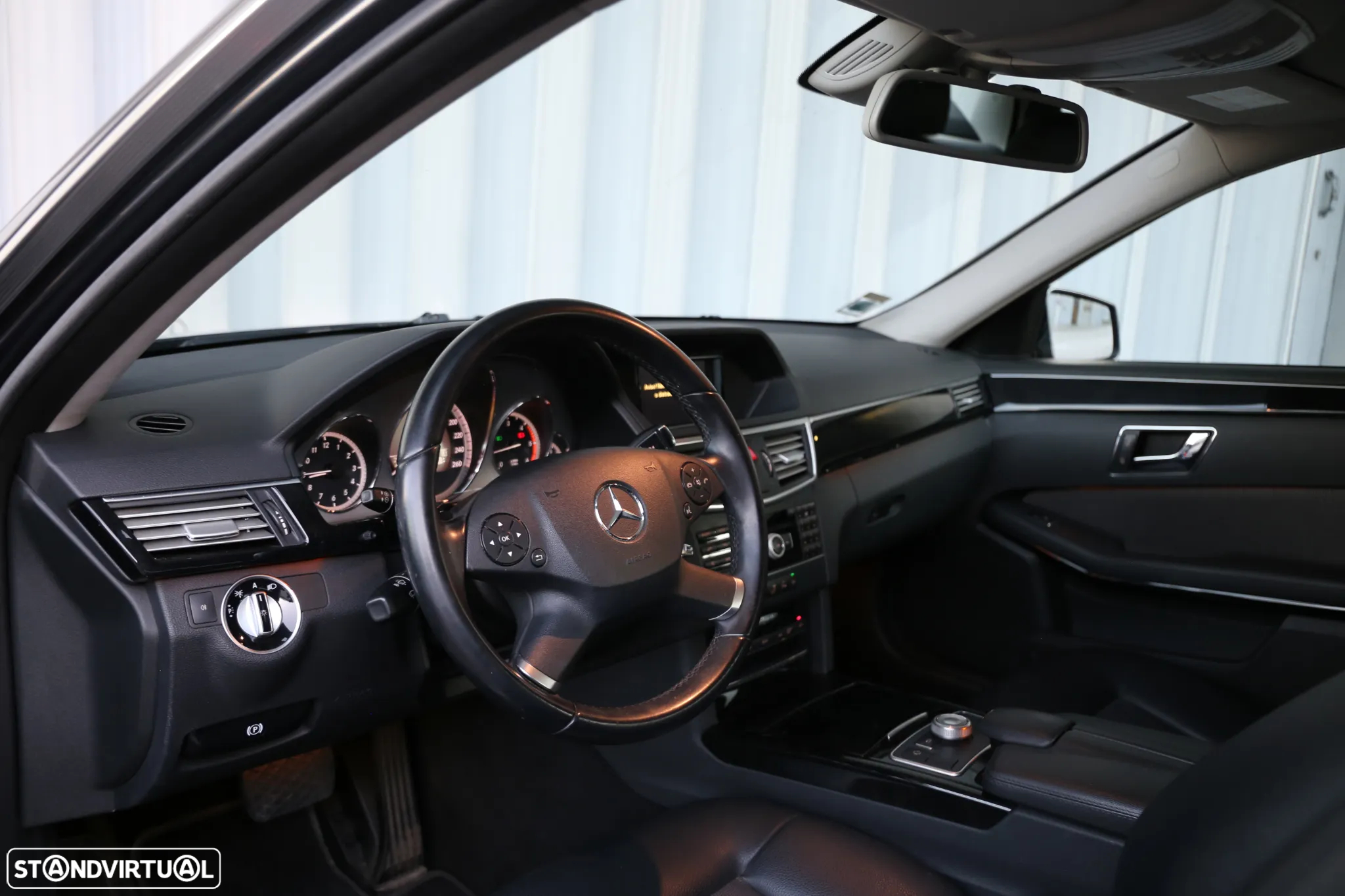 Mercedes-Benz E 250 CDi Avantgarde BlueEfficiency Auto. - 14
