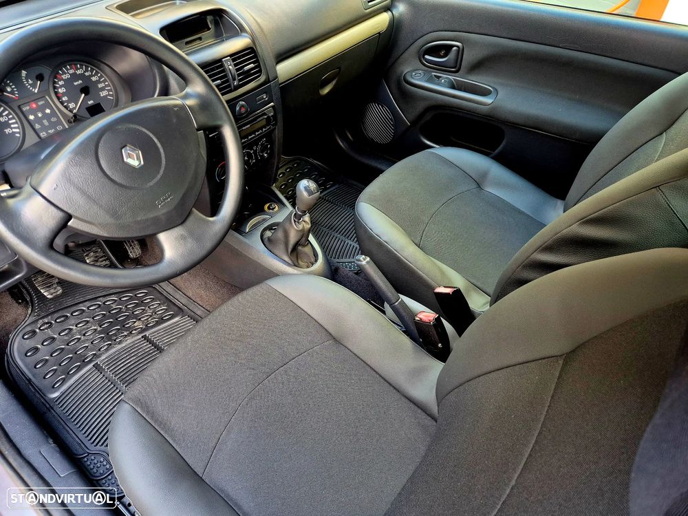 Renault Clio 1.5 DCi Van - 31