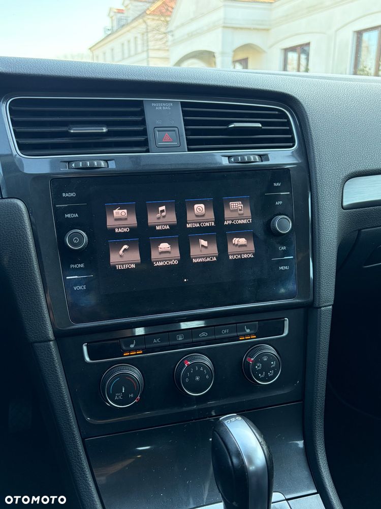 Volkswagen Golf Variant 1.6 TDI (BlueMotion Technology) DSG Comfortline - 18