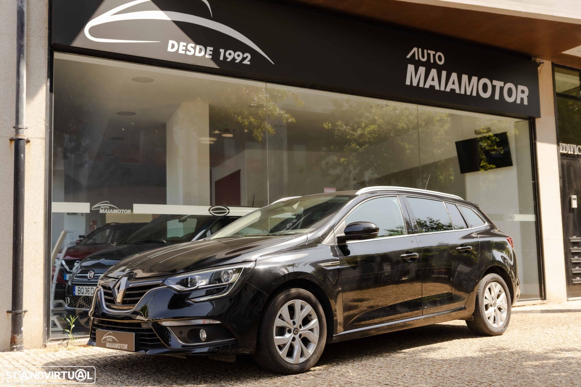 Renault Mégane Sport Tourer 1.5 Blue dCi Limited - 1