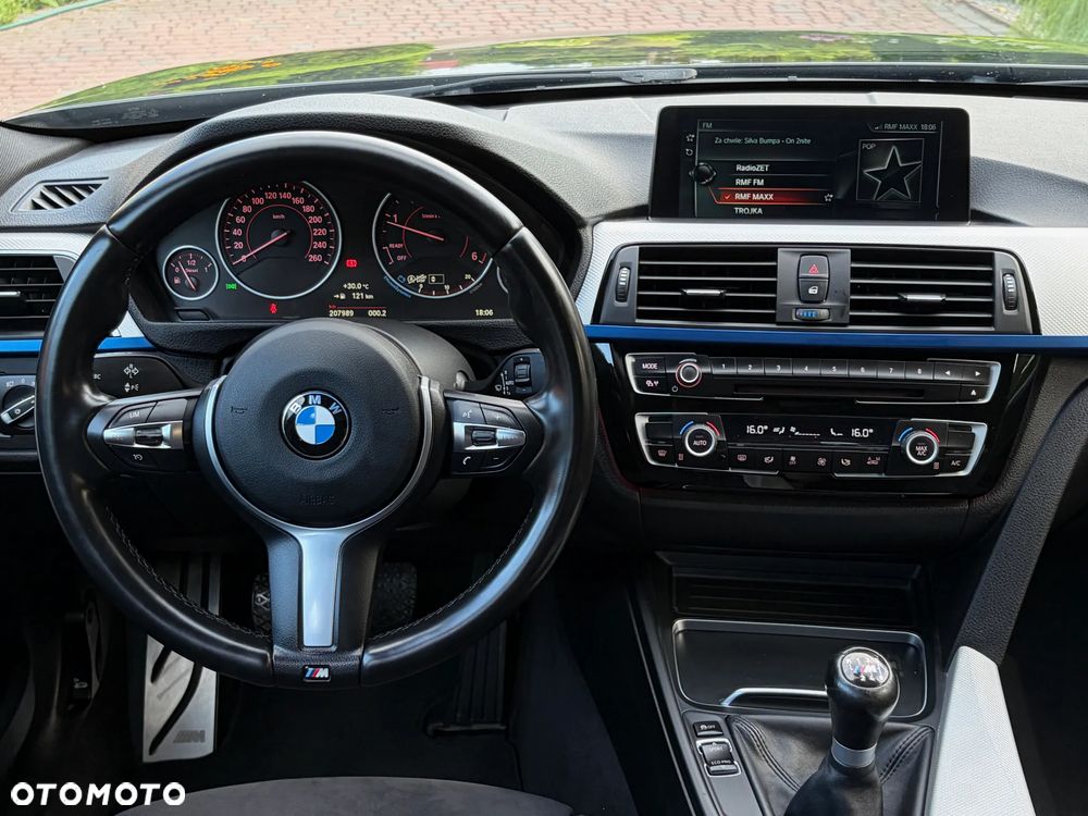 BMW Seria 3 318d M Sport - 6