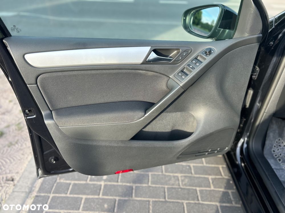 Volkswagen Golf 1.2 TSI DSG Team - 15