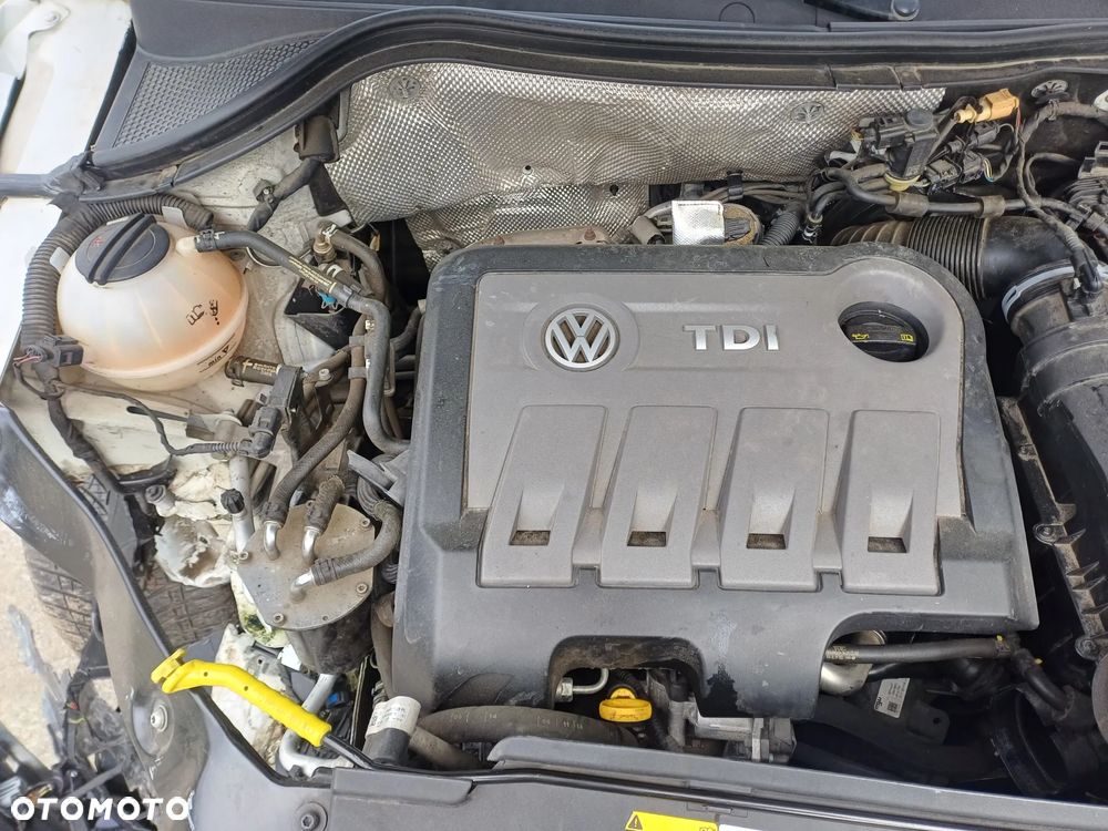 Volkswagen Tiguan 2.0 TDI DPF 4Motion BlueMotion Technology DSG Exclusive - 9