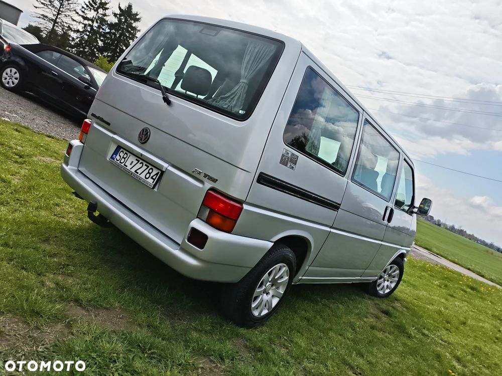 Volkswagen Multivan - 23