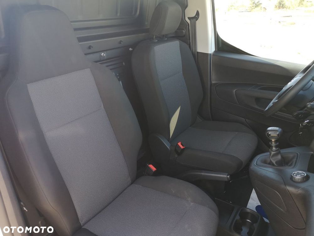 Fiat Doblo - 16
