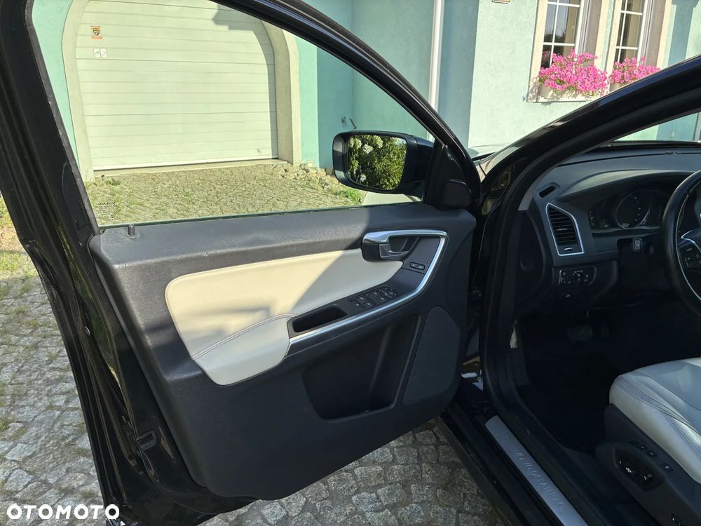 Volvo XC 60 D4 AWD Ocean Race - 20