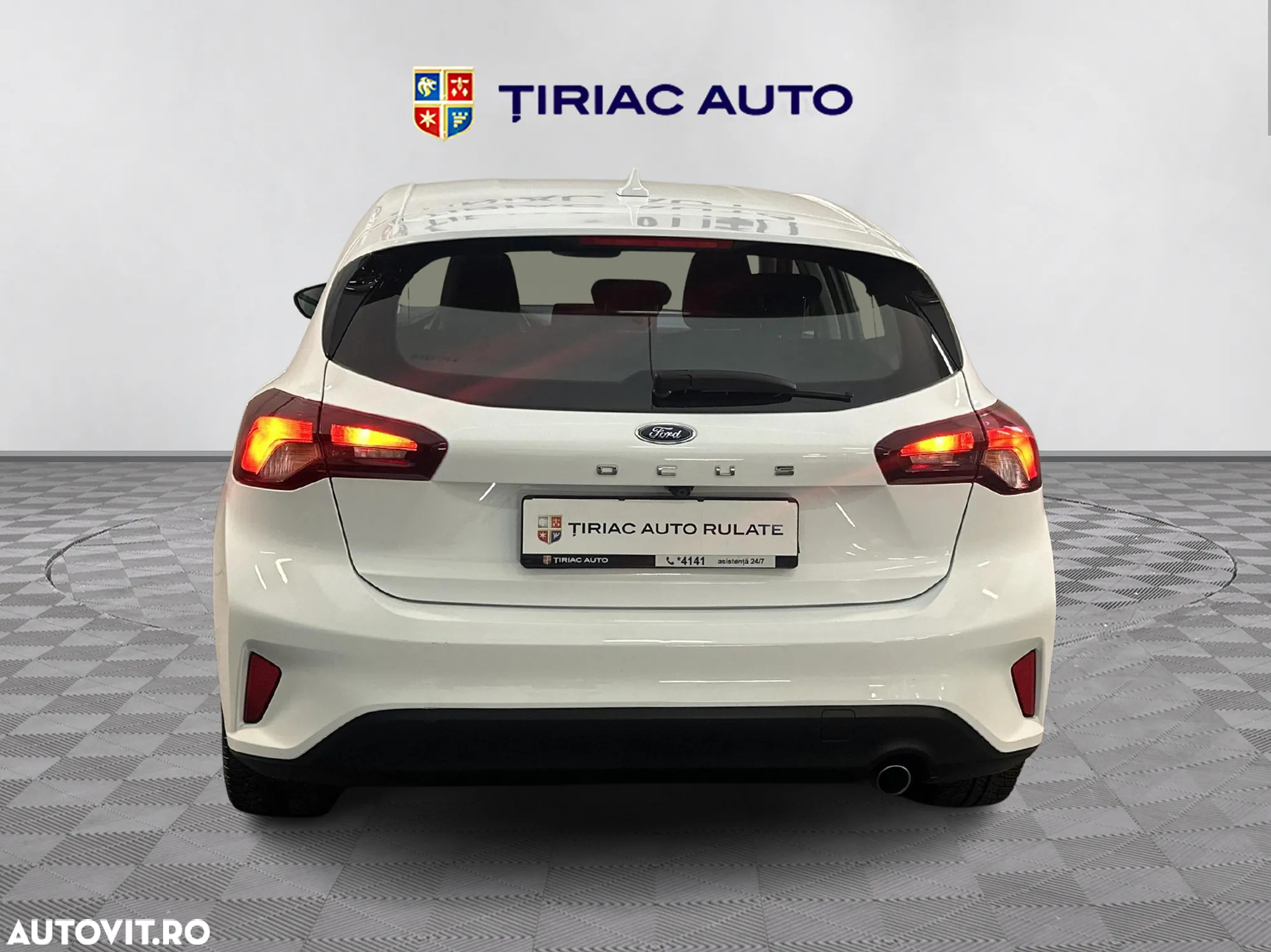 Ford Focus - 4
