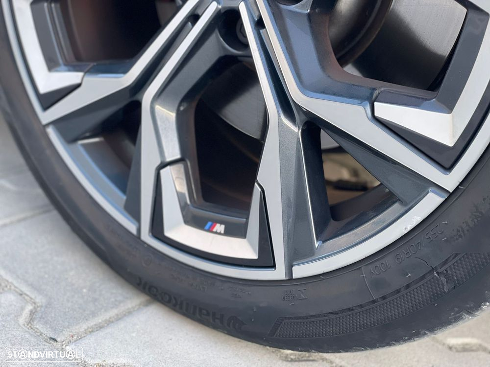 BMW i4 eDrive40 Pack Desportivo M - 9
