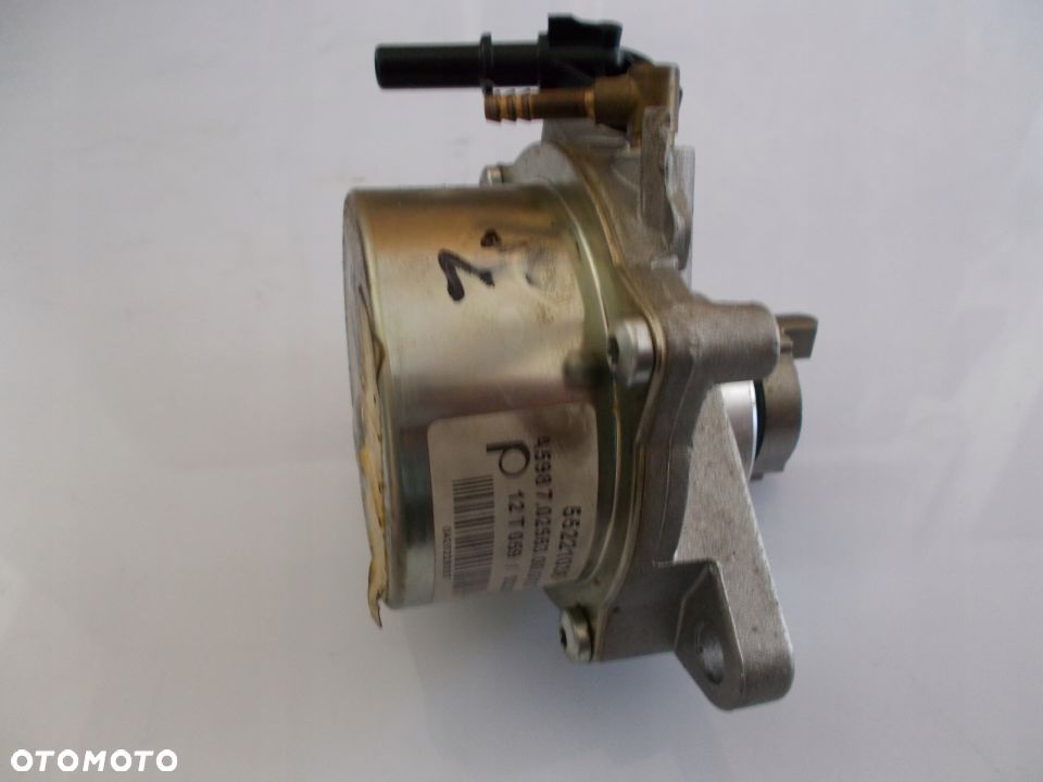 VACU POMPA FIAT DOBLO 1300cm 2010- 55221036 - 1