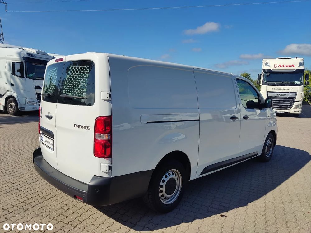 Toyota Proace Long - 4