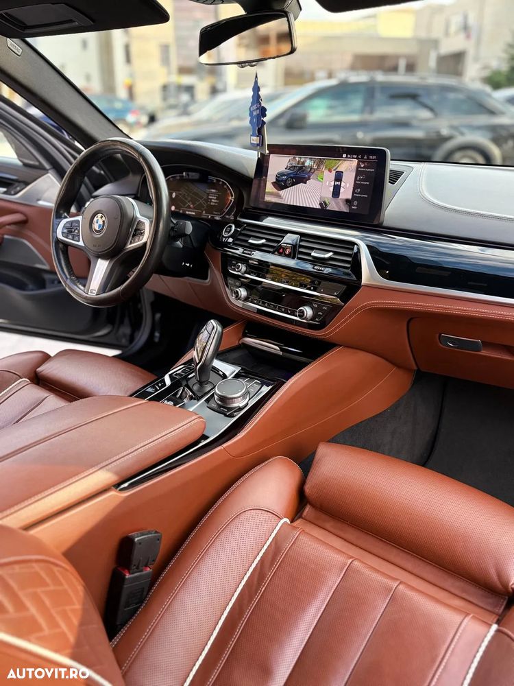 BMW Seria 5 520d AT MHEV - 13