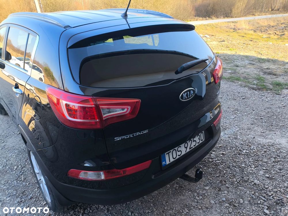 Kia Sportage 2.0 CRDI 4WD Automatik Spirit - 5