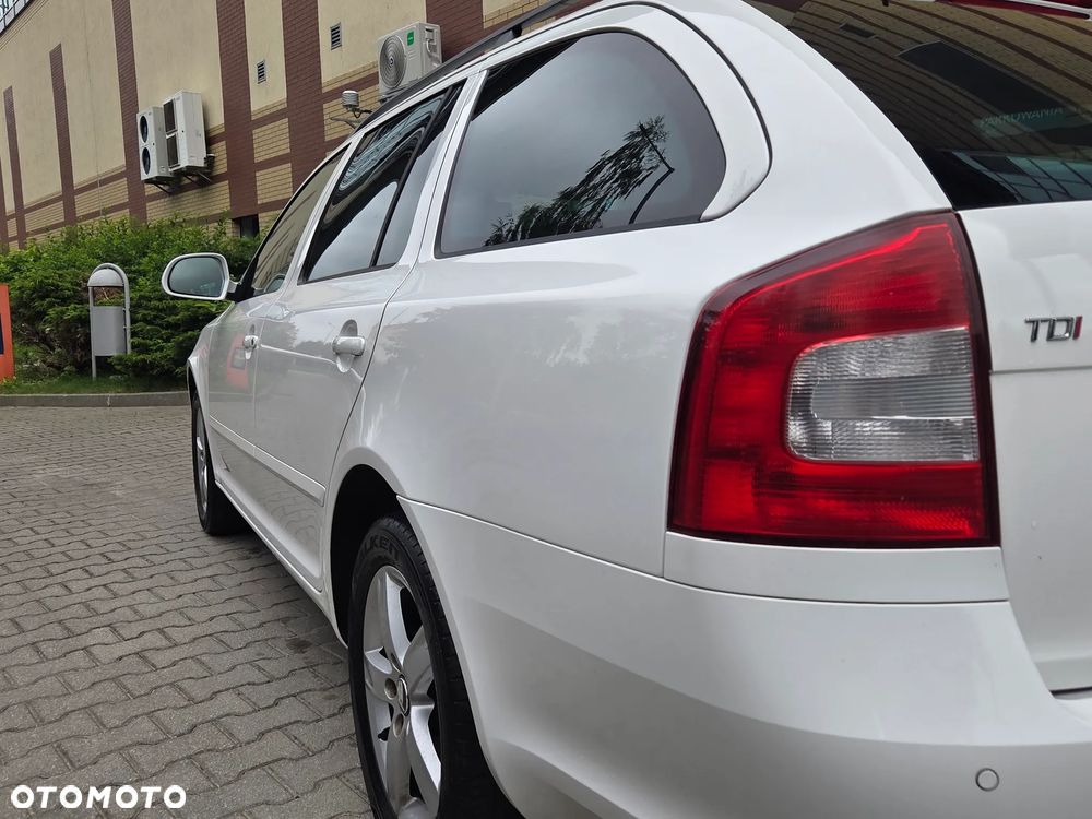 Skoda Octavia 2.0 TDI DPF Sport Edition - 15
