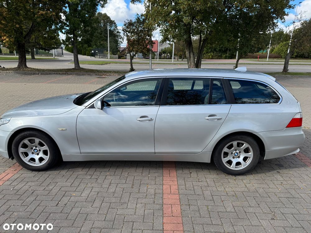 BMW Seria 5 530d Touring - 5