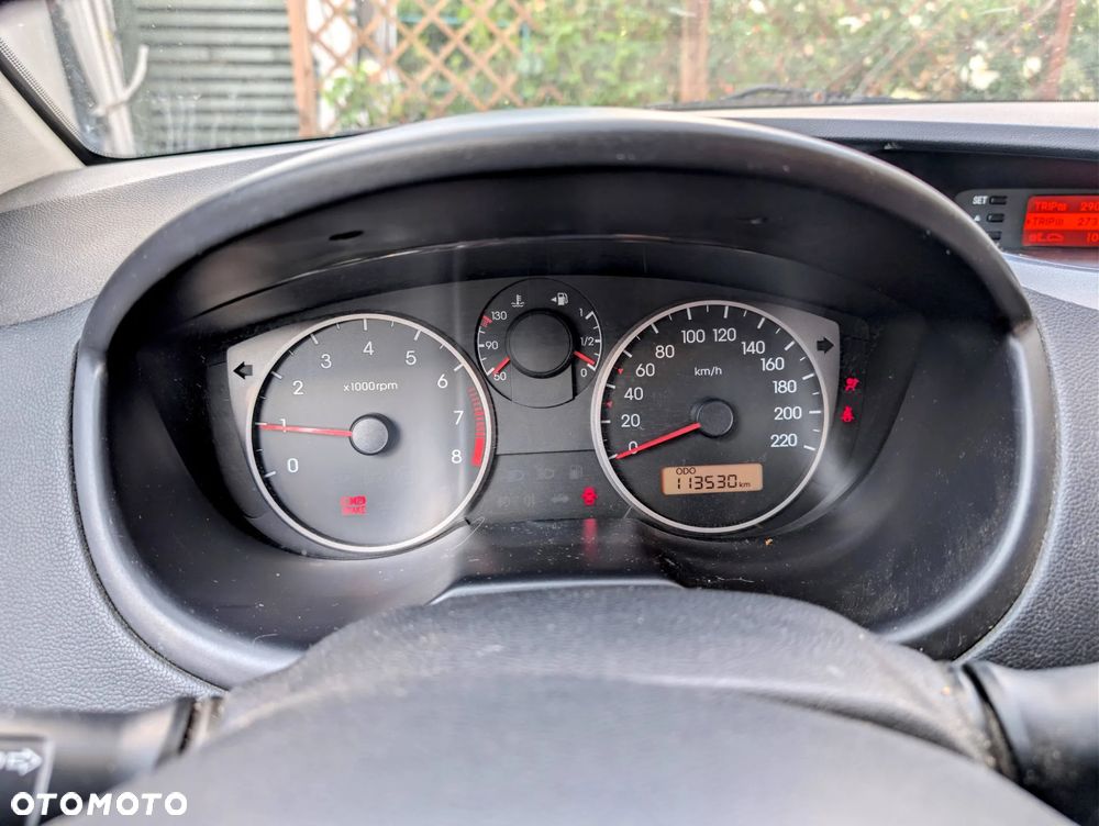 Hyundai i20 1.2 FIFA WM Edition - 11