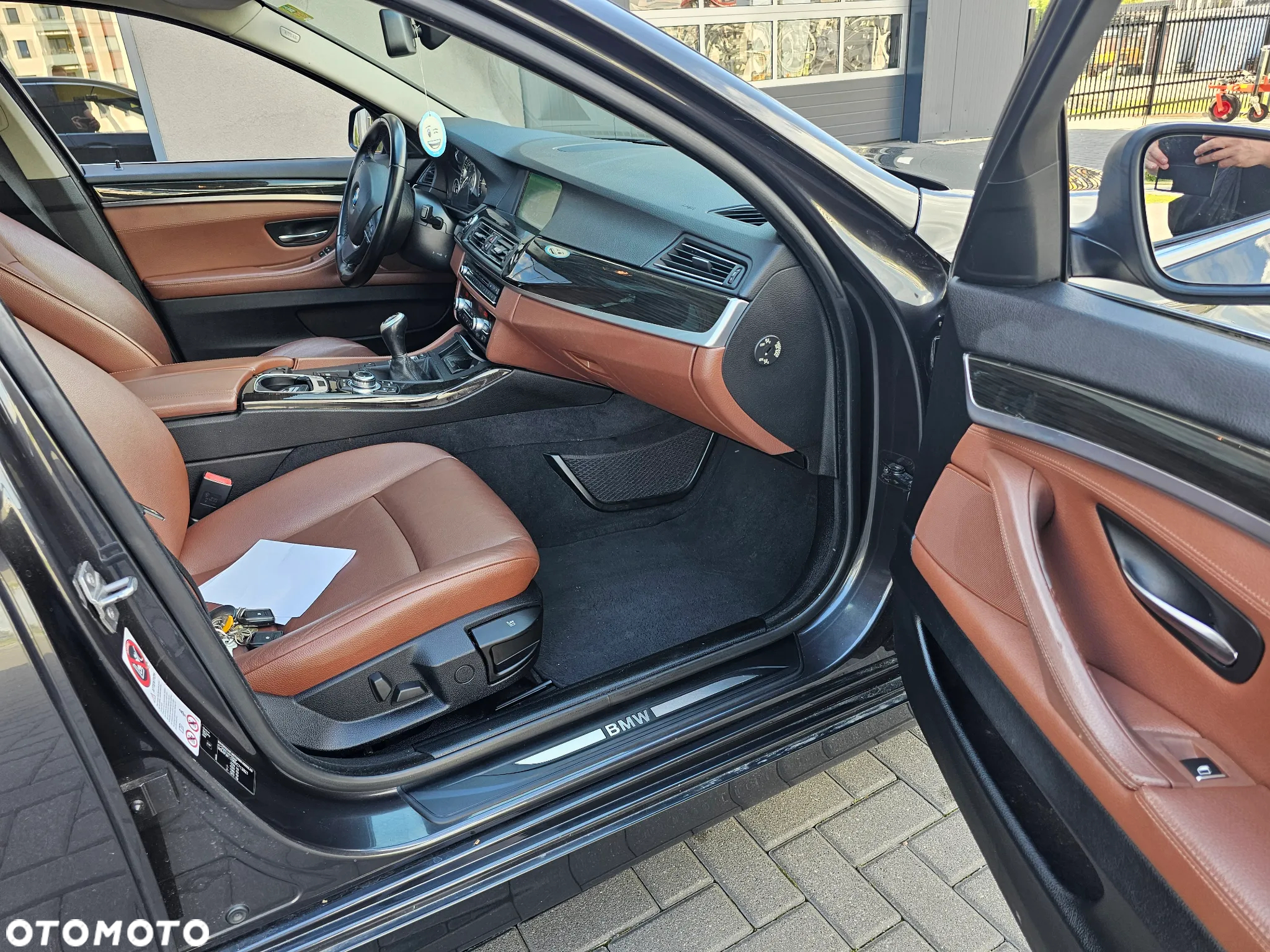 BMW Seria 5 520d Touring Blue Performance - 9