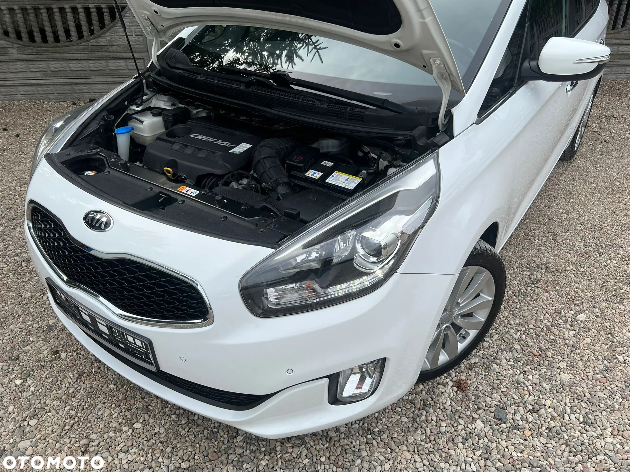 Kia Carens 1.7 CRDi XL 7os - 26