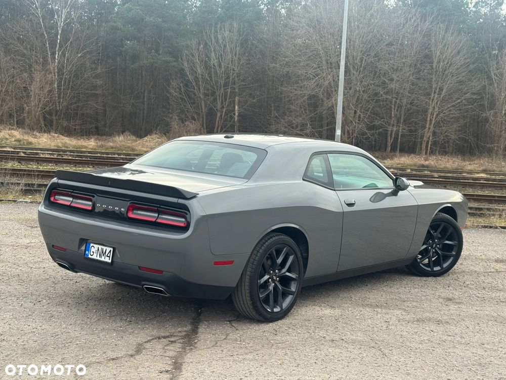 Dodge Challenger 3.6 SXT - 12