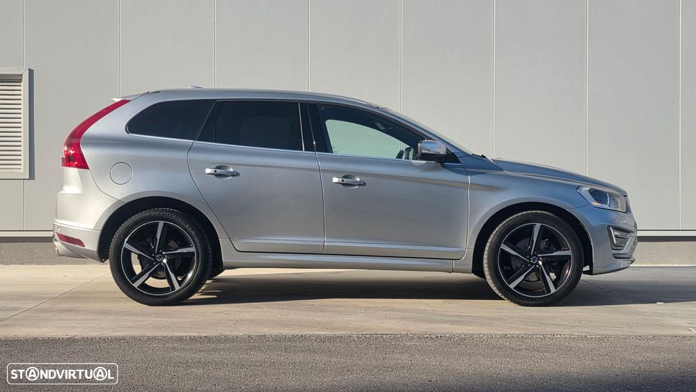 Volvo XC 60 2.4 D5 R-Design AWD S/S 139g - 4