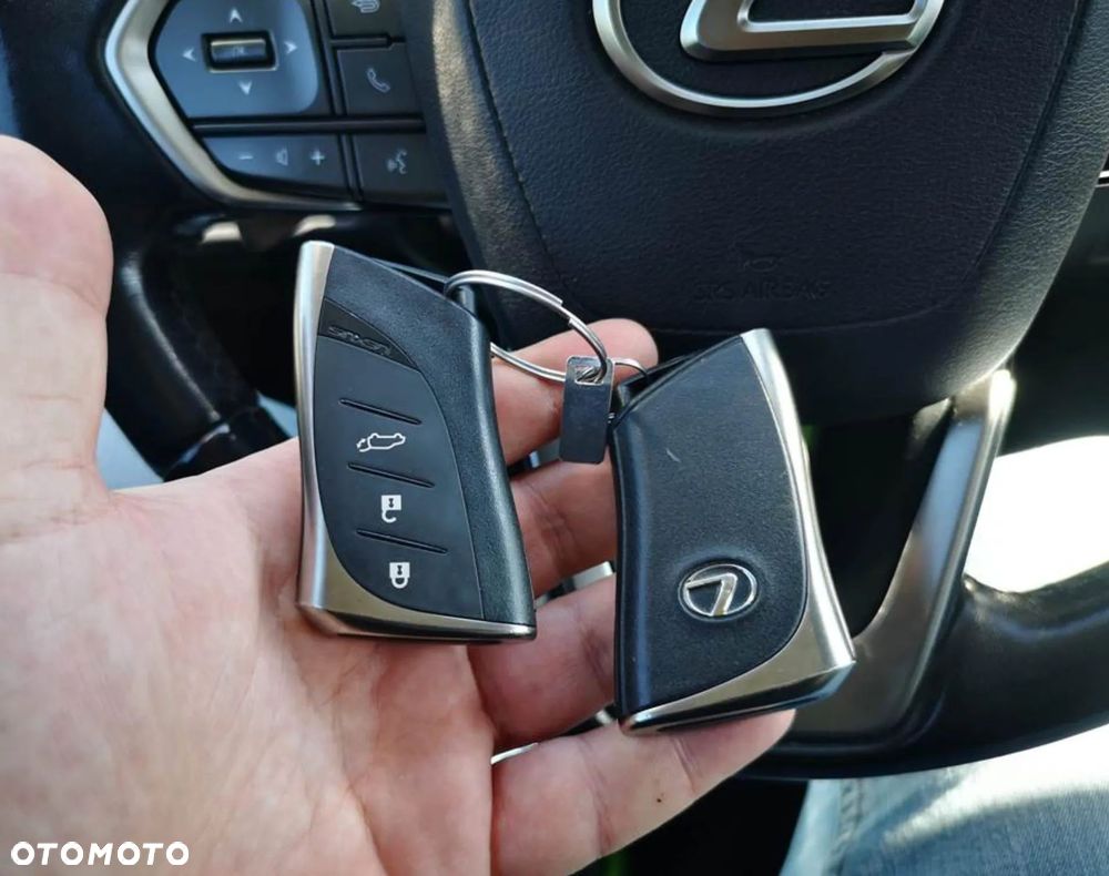 Lexus NX 350h Business Line - 11