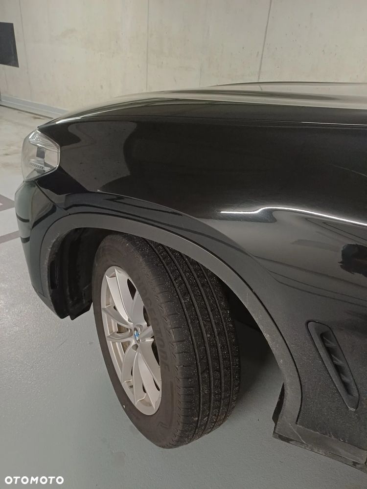 BMW X3 xDrive20d MHEV Advantage - 8
