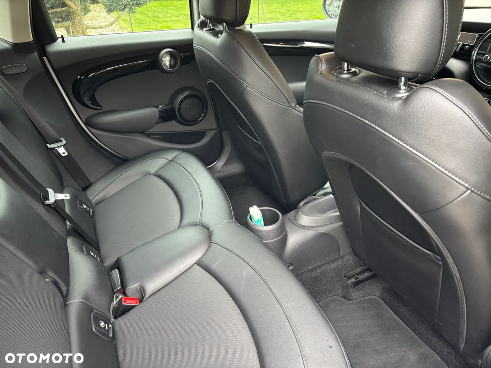 MINI Cooper S Sport-Aut - 11