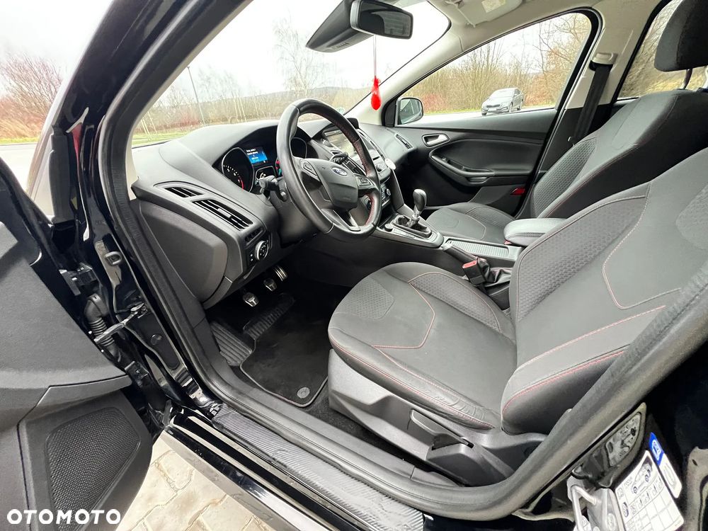Ford Focus 1.5 EcoBoost Black Edition ASS - 19