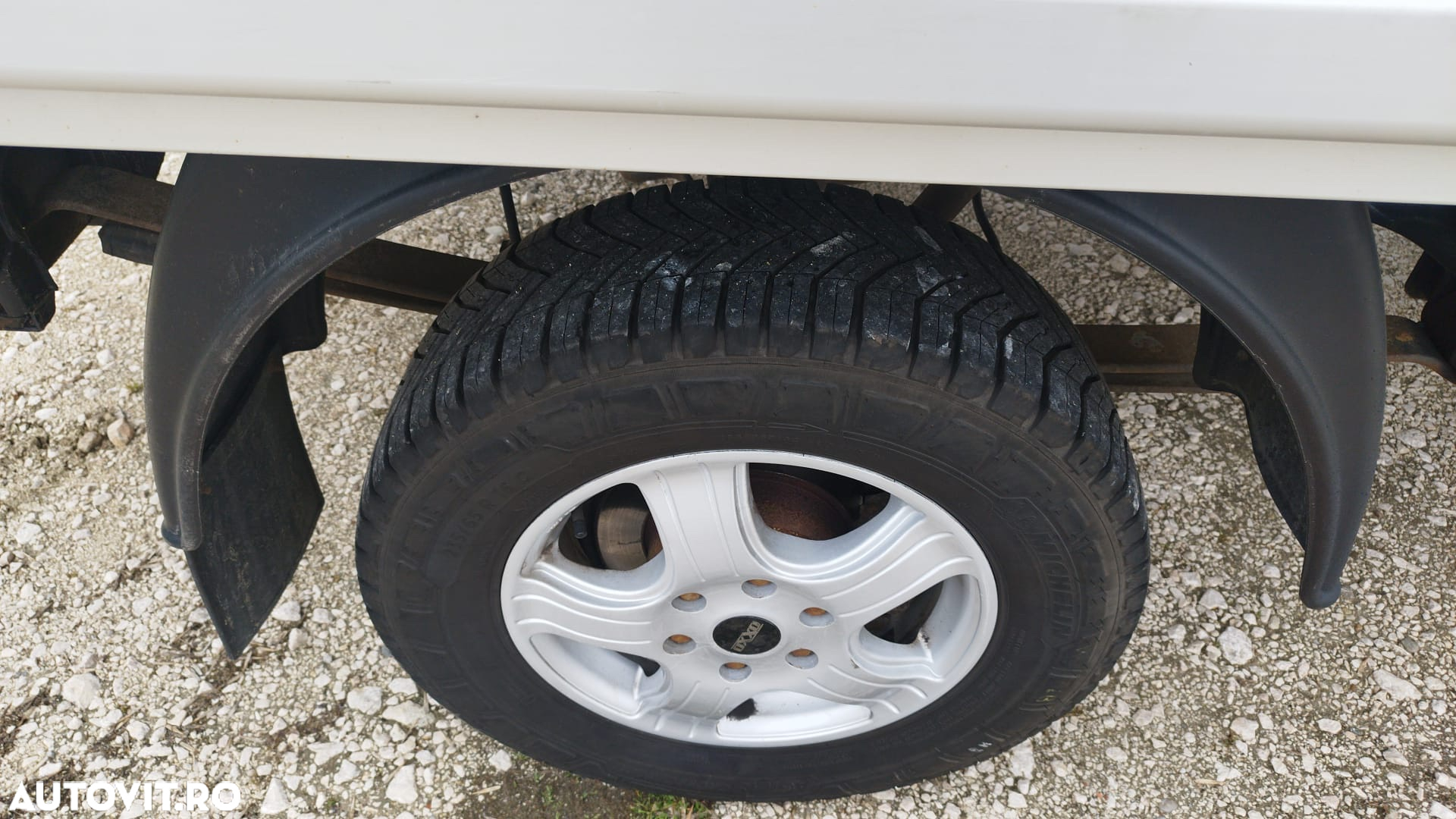 Volkswagen Crafter 7 locuri - 17