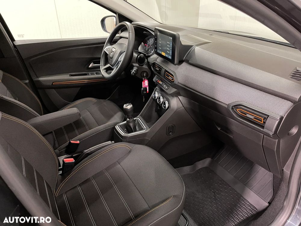 Dacia Sandero Stepway TCe 90 MT6 Comfort - 10