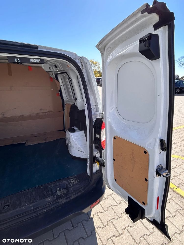 Ford TRANSIT COURIER - 21