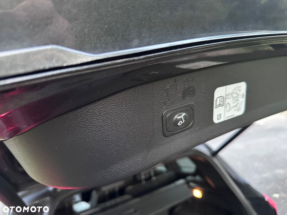 Ford Kuga 2.0 EcoBoost AWD ST-Line ASS - 10