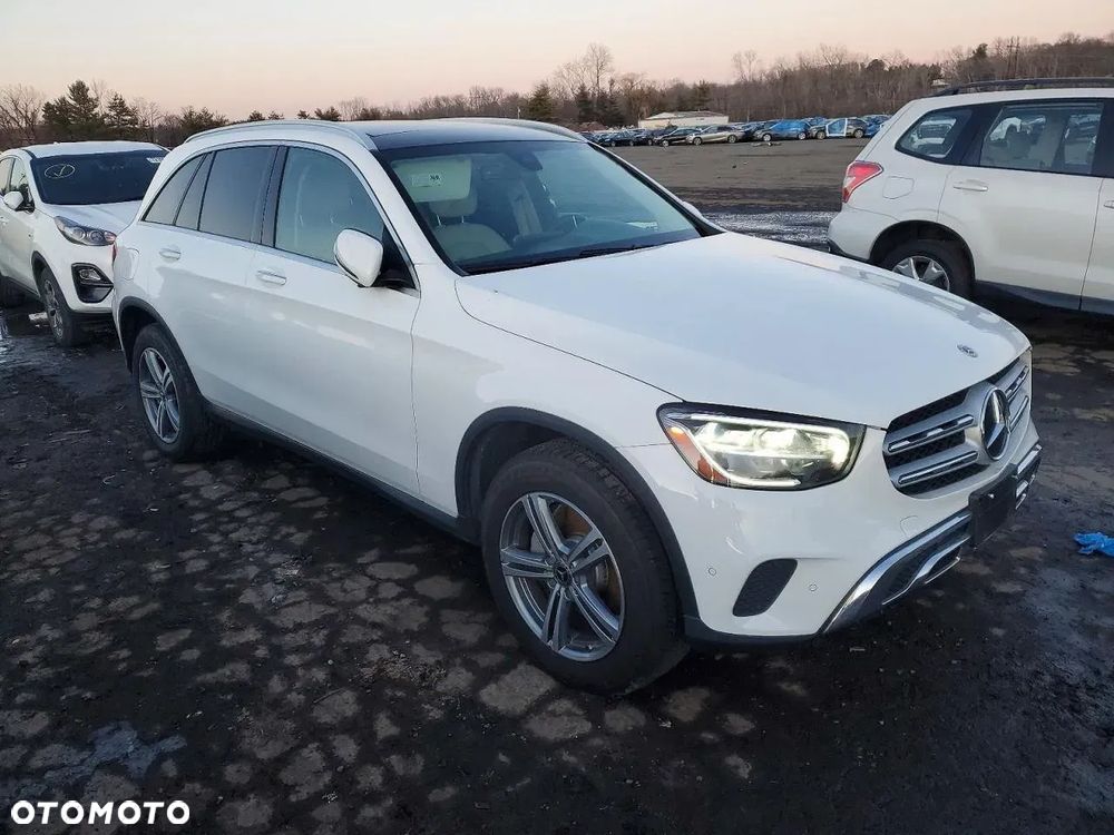 Mercedes-Benz GLC 300 4-Matic - 2