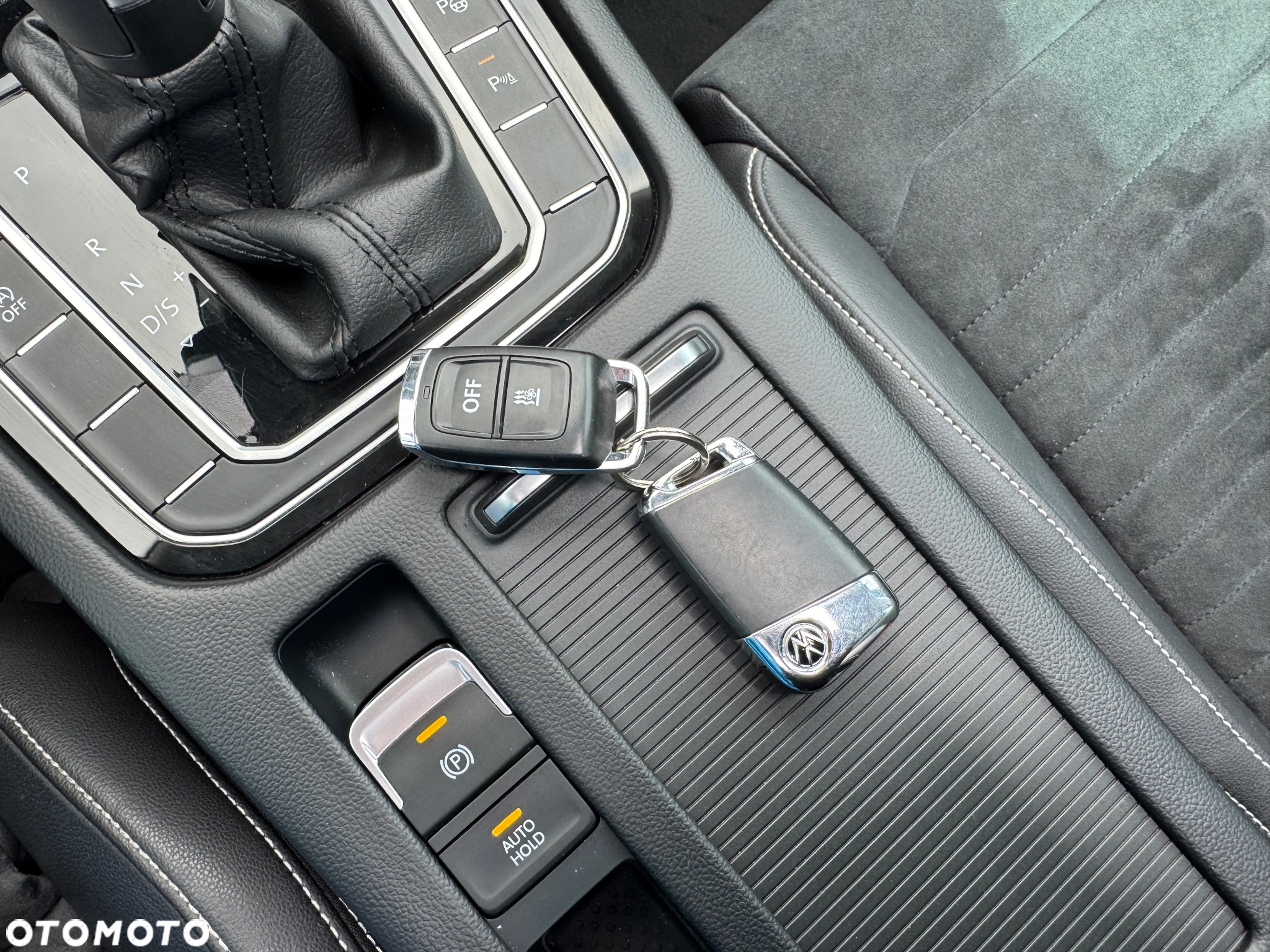 Volkswagen Passat 1.5 TSI EVO Elegance DSG - 33