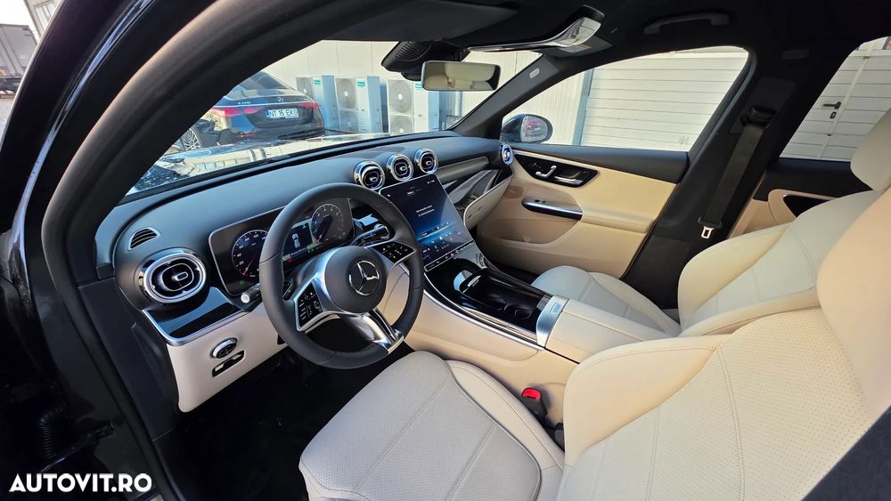 Mercedes-Benz GLC 200 4Matic 9G-TRONIC Avantgarde Advanced - 12