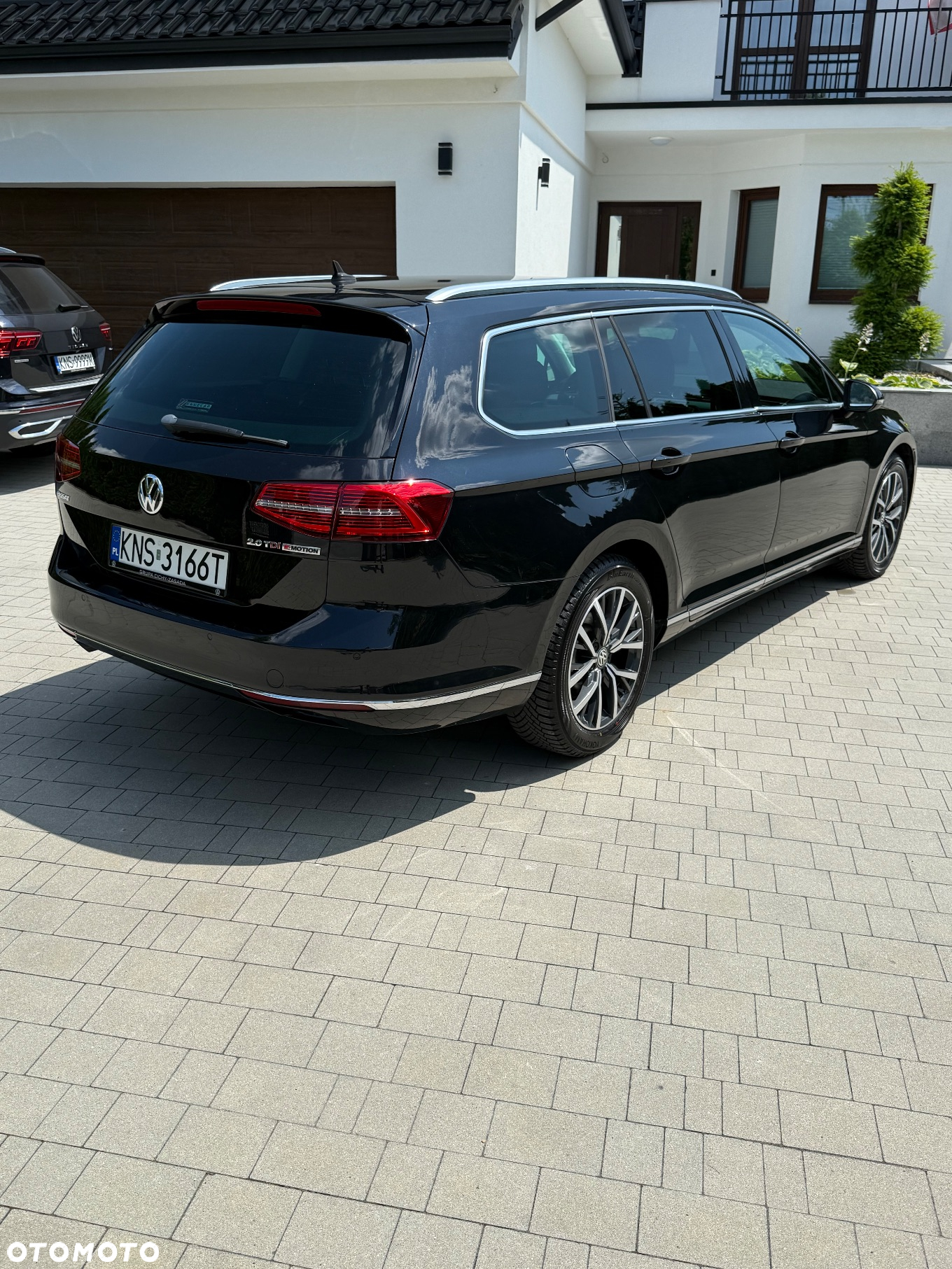 Volkswagen Passat 2.0 TDI BMT 4Mot Highline DSG - 3